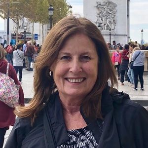 Meet your Posher, Debra